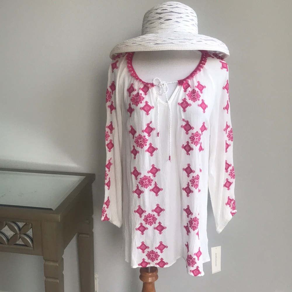 Pink/white embroidered tunic sz S